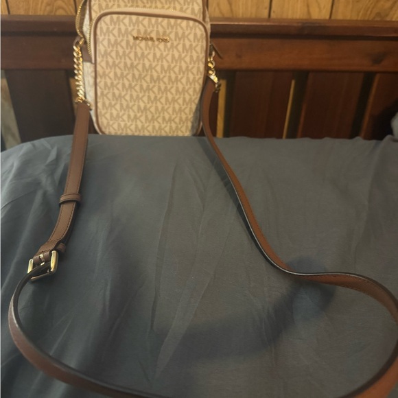 Michael Kors Handbags - Michael Kors Cream and Brown Crossbody Bag